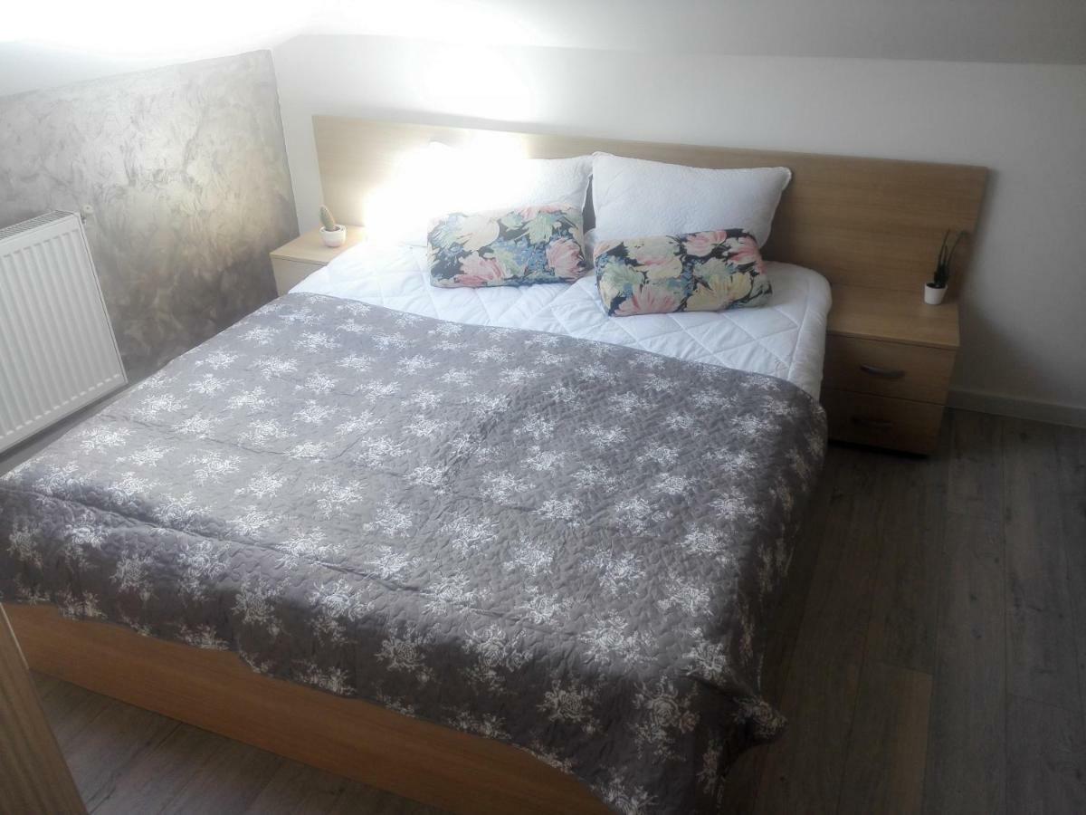 A. Einstein 9a Cluj-Napoca
